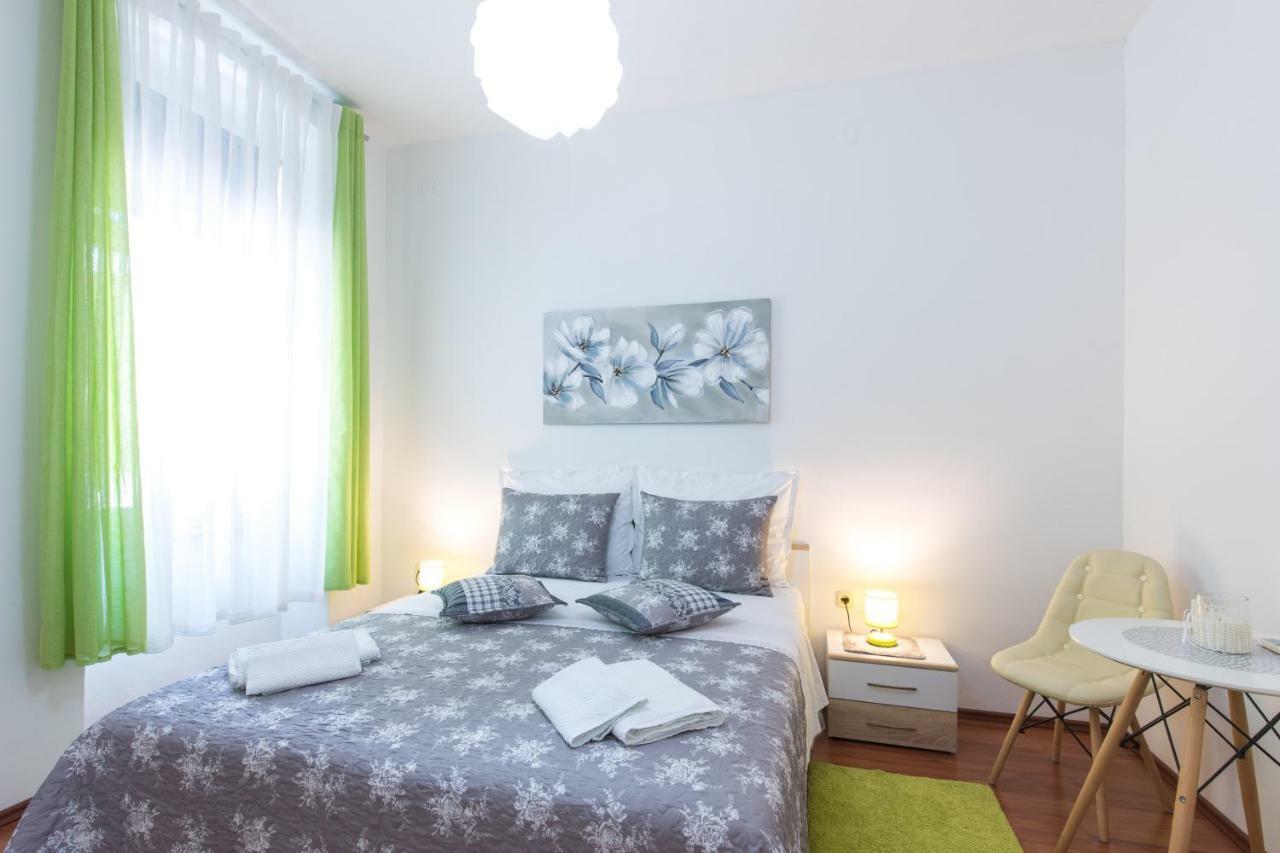 Apartment Tessa 里耶卡 外观 照片